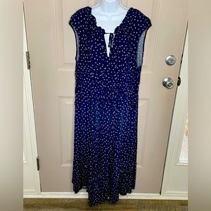 Torrid sz 3 navy Blue w/ White polka dots Maxi Dress ruffles at top and bottom